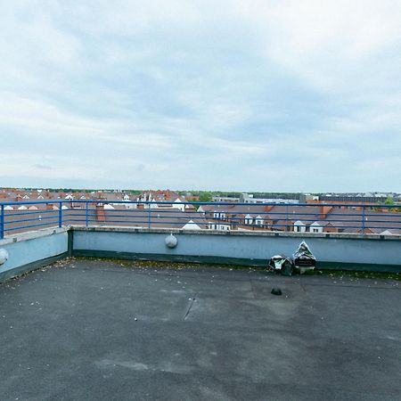 Hostel Metro Kabaty Варшава Экстерьер фото