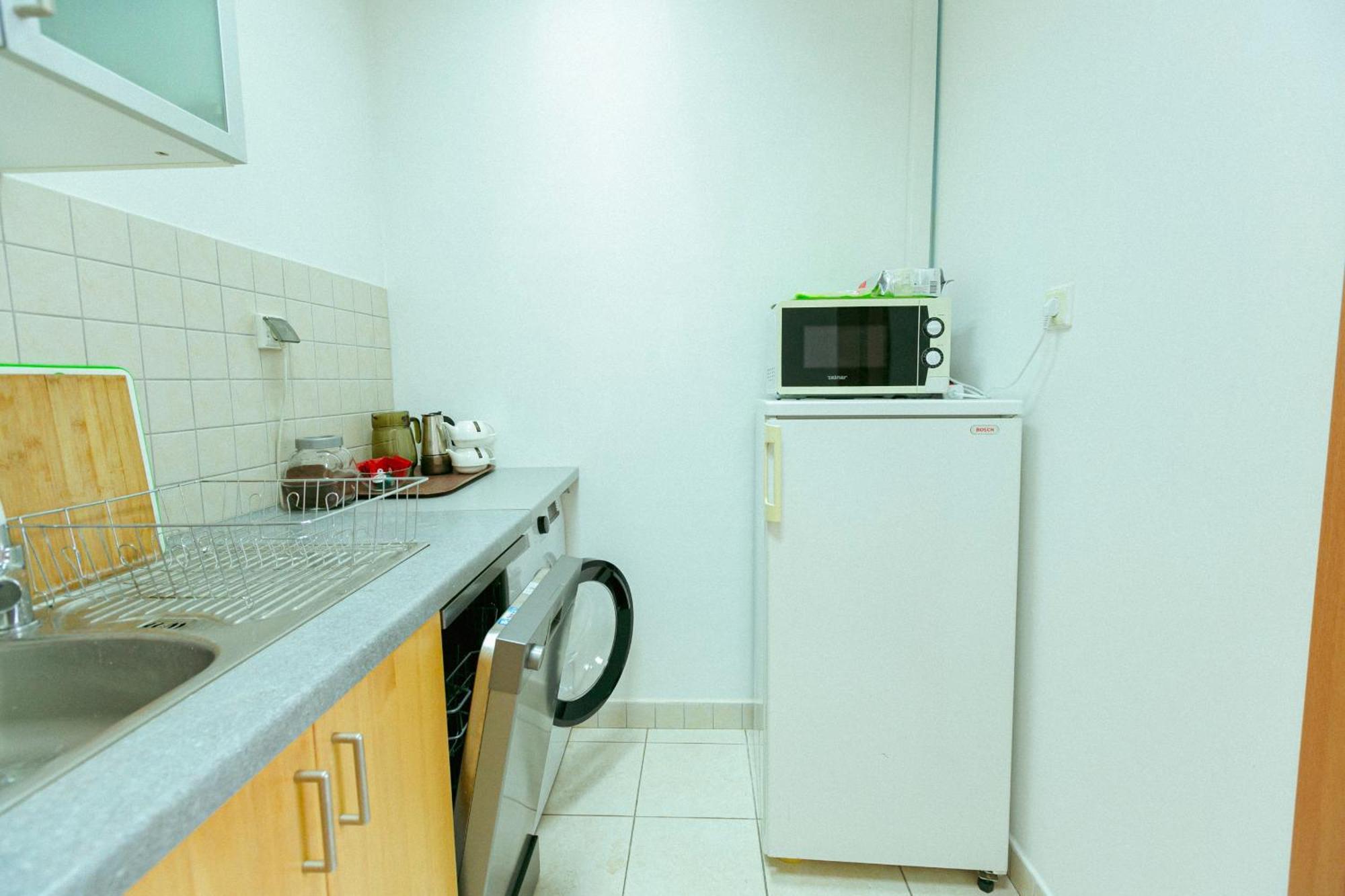 Hostel Metro Kabaty Варшава Экстерьер фото
