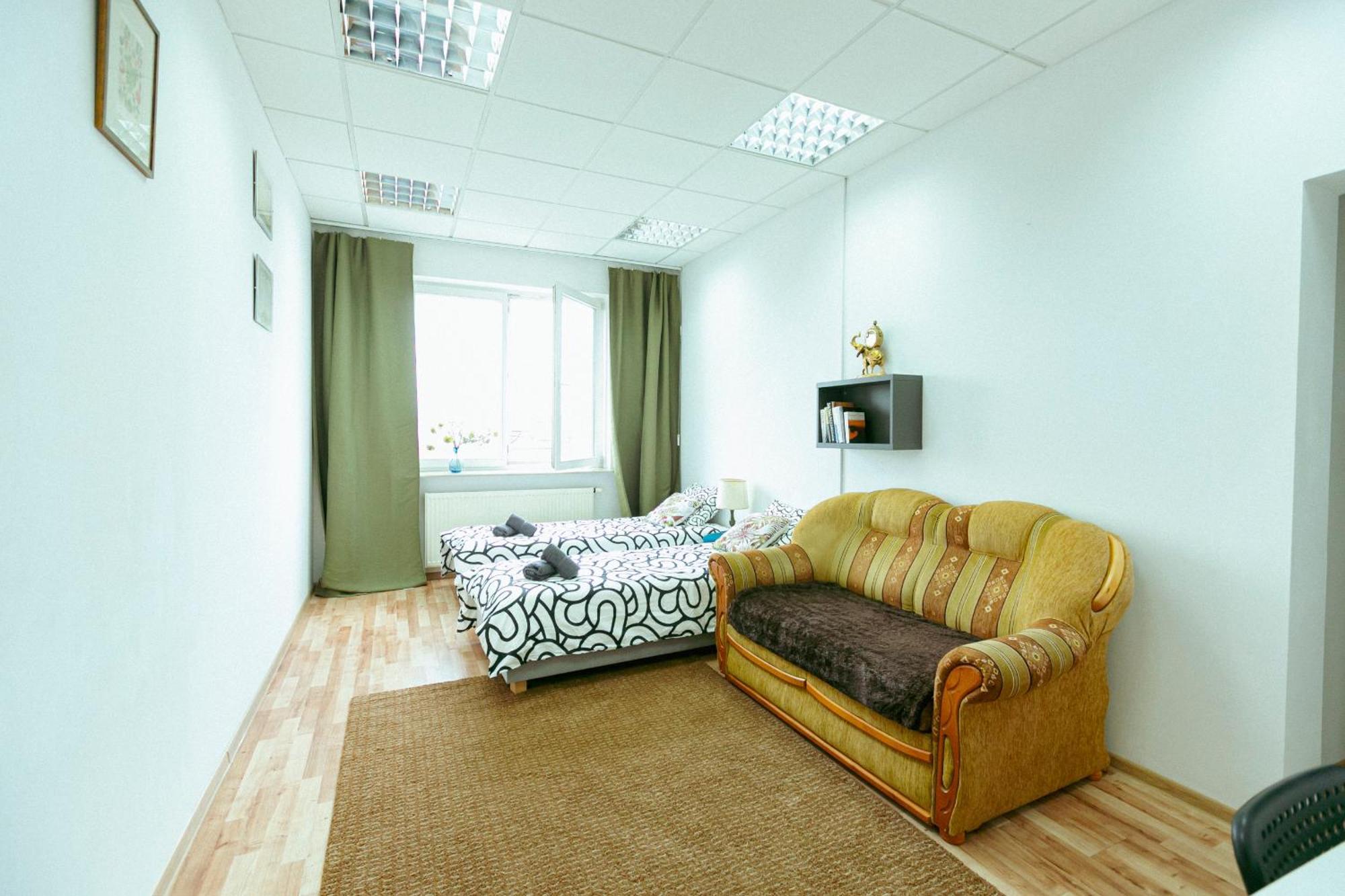 Hostel Metro Kabaty Варшава Экстерьер фото